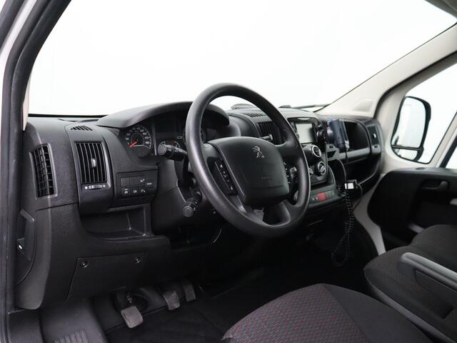 Peugeot BOXER 2.2BlueHDi 120PK L2H1 Premium | Camera | 3-Persoons | Betimmering | Cruise
