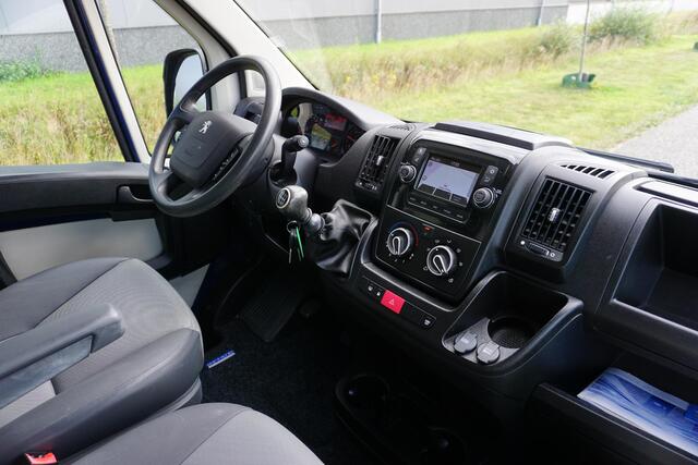 Peugeot BOXER 435 2.0 BlueHDI L4H2 Premium Blauw |1e eigenaar |BPM vrij |EURO6 |Mooie camperbasis |Extra lang |Camera |Cruise |Navi |Airco |Trekhaak |3500 KG