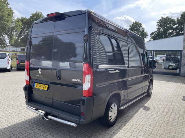 Peugeot BOXER 330 2.0 BlueHDI 130pk L2H2 Premium Pack DC 6 persoons / vaste prijs rijklaar ¤ 16.950 ex btw / lease vanaf ¤ / zwart metallic / airco / cruise / navigatie / trekhaak / camera / euro 6