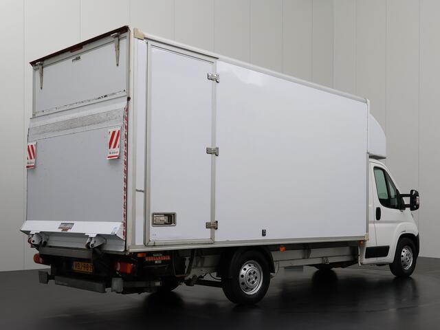 Peugeot BOXER 2.0BlueHDI 160PK Bakwagen+Laadklep | Dakspoiler | Zijdeur | Navigatie | Camera | 3-Persoons