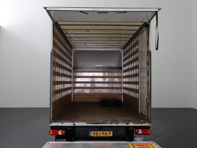 Peugeot BOXER 2.0BlueHDI 160PK Bakwagen+Laadklep | Dakspoiler | Zijdeur | Navigatie | Camera | 3-Persoons