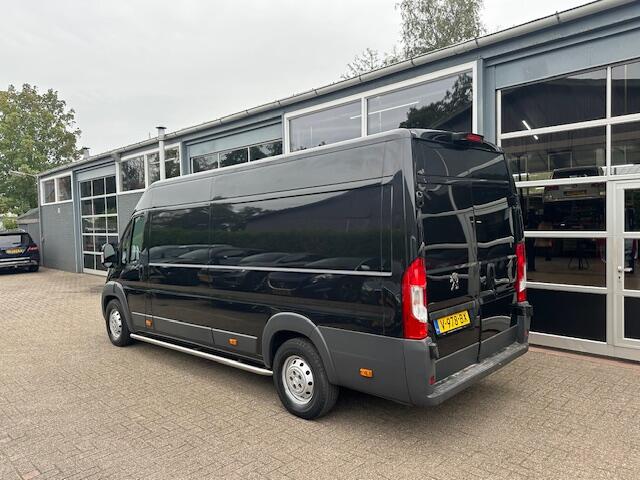 Peugeot BOXER 435 2.0 BlueHDI L4 H2 Pro