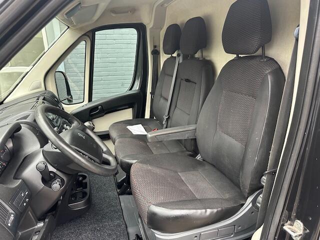 Peugeot BOXER 435 2.0 BlueHDI L4 H2 Pro