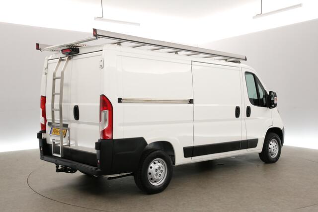 Peugeot BOXER 330 2.2 BlueHDi L2H1 | MARGE | Airco | Camera | Cruise | Navigatie | Trekh. | 3-Zits | Imperiaal