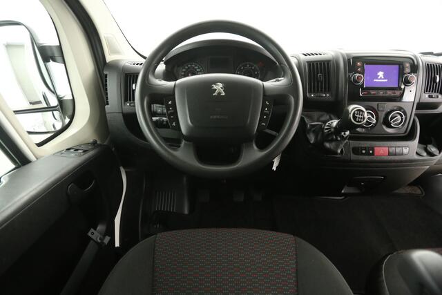 Peugeot BOXER 330 2.2 BlueHDi L2H1 | MARGE | Airco | Camera | Cruise | Navigatie | Trekh. | 3-Zits | Imperiaal