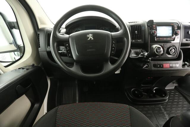 Peugeot BOXER 335 2.0 BlueHDI L3H2 | MARGE | Airco | Cruise | 3-Zits | Trekhaak | Imperiaal | Parkeersens.