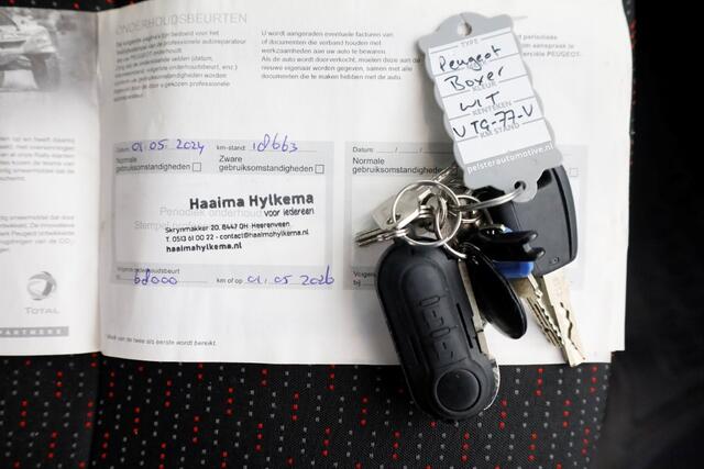 Peugeot BOXER 2.2 BlueHDi 165pk Durisotti Lowliner Bakwagen met laadklep 01-2023