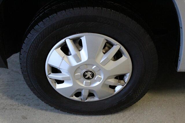 Peugeot BOXER 330 2.2 BlueHDI L1H1 Premium Pack | 9PERS | STANDKACHEL | PDC-A | SCHUIFDEUR | DAB-RADIO | CRUISE | CLIMA |