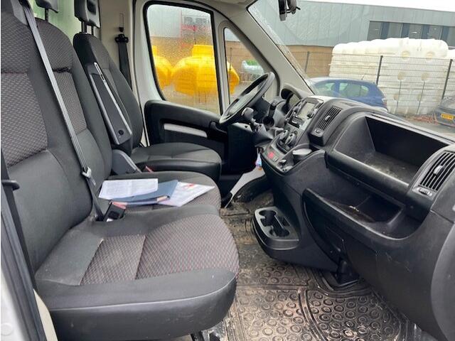 Peugeot BOXER 335 2.2 BlueHDi 103kw KOFFER LAADKLEP LBW KLIMA EURO6