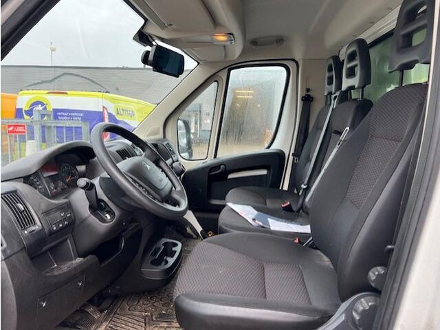 Peugeot BOXER 335 2.2 BlueHDi 103kw KOFFER LAADKLEP LBW KLIMA EURO6