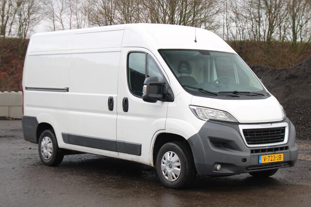 Peugeot BOXER 330 2.0 BlueHDI L2H2 Premium Pack