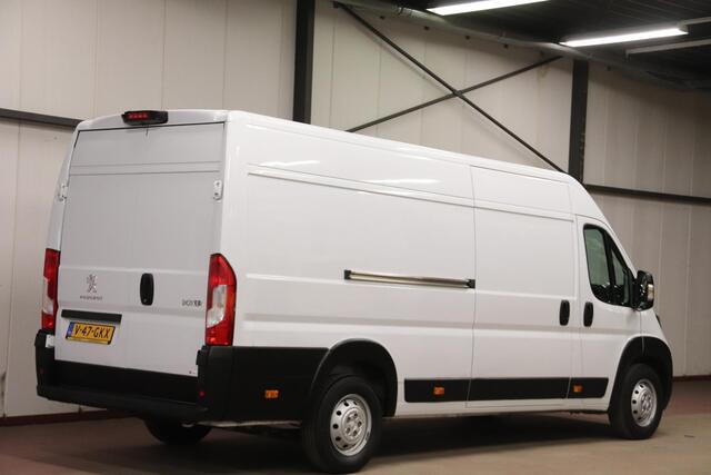 Peugeot BOXER 435 2.2 BlueHDi 140 L4H2 NAVIGATIESYSTEEM