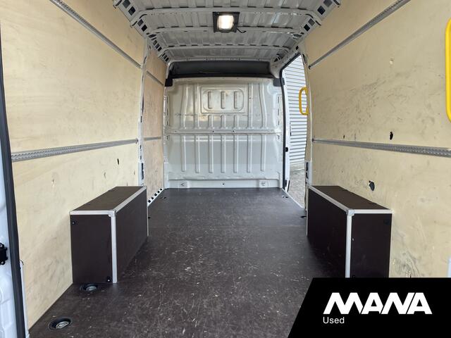 Peugeot BOXER 2.2BlueHDi 180PK Automaat L4H2 S&S Nieuw model Navi Camera Carplay PDC