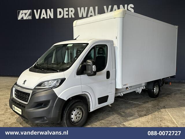 Peugeot BOXER 2.2 BlueHDi 141pk Bakwagen Laadklep Euro6 Airco | Cruisecontrol | 985kg laadvermogen Bijrijdersbank