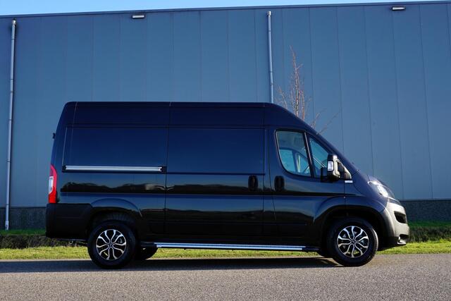 Peugeot BOXER 2.2 BlueHDi 165 L2H2 3.5t in Nieuwstaat |165 pk |Camera |Cruise |Navi |Climate |Geveerde stoel |Carplay |3500 KG |EURO6D |2e airbag