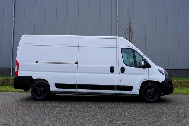Peugeot BOXER 2.2 BlueHDi 140 L3H2 3.5t in Topstaat |BPM vrij |1e eigenaar |140 pk |3500 KG |Camera |Cruise |Navi |Carplay |Betimmering |2e airbag |Dode-hoek detectie