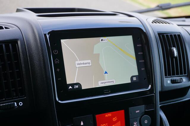 Peugeot BOXER 2.2 BlueHDi 140 L3H2 3.5t in Topstaat |BPM vrij |1e eigenaar |140 pk |3500 KG |Camera |Cruise |Navi |Carplay |Betimmering |2e airbag |Dode-hoek detectie