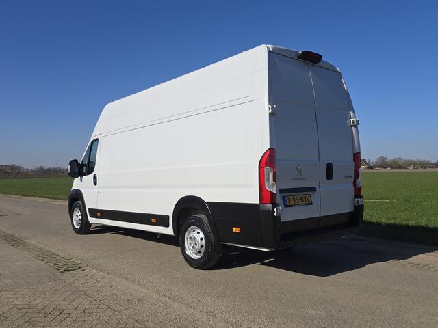 Peugeot BOXER 435 2.2 BlueHDi L4H3 - 165 Pk - Euro 6 - ParkeerCamera - Airco - Cruise Control