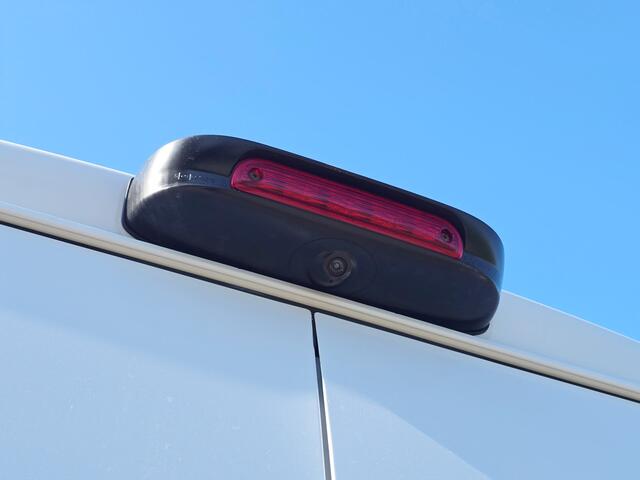 Peugeot BOXER 435 2.2 BlueHDi L4H3 - 165 Pk - Euro 6 - ParkeerCamera - Airco - Cruise Control