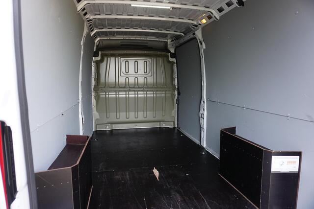 Peugeot BOXER 2.2 BlueHDi 140 S&S L3H2 3.5t |Standkachel |Camera |Cruise |Navi |Betimmering |Stoelverwarming |Bluetooth media en telefonie |1e eigenaar |Topstaat |Lage km-stand