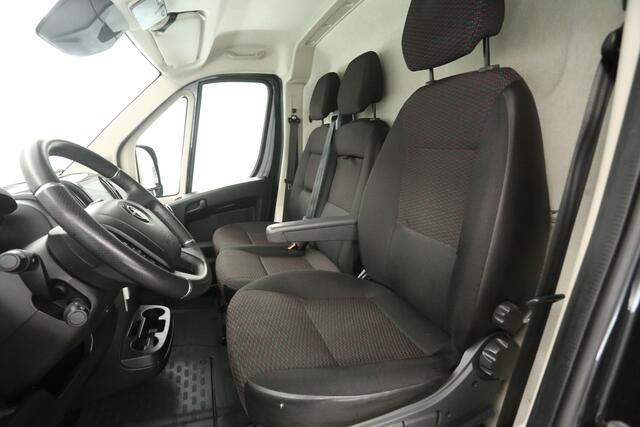 Peugeot BOXER Opel Movano 2.2 HDI 140PK L3H2 | Airco | Cruise | Camera | Carplay | 3 Zits | Navi | Parkeersens.