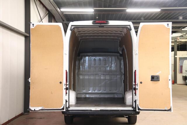 Peugeot BOXER 335 140PK L4H3 AIRCO CRUISE CONTROL