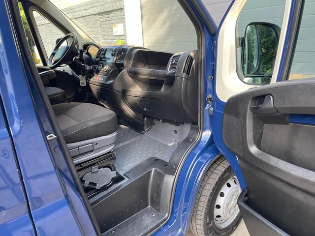 Peugeot BOXER 330 2.2 BlueHDi 120 L2H1 Premium