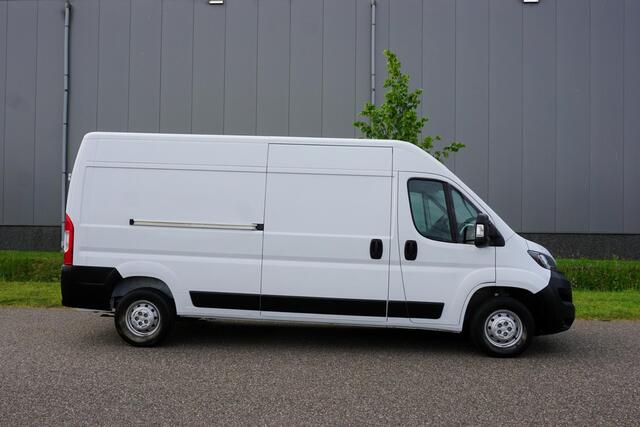 Peugeot BOXER 2.2 BlueHDi 140 L3H2 3.5t in Topstaat |Camera |Cruise |Carplay |Android auto |Airco |Betimmering |1e eigenaar |Lage KM-stand |EURO6D |BPM vrij voor ondernemers |Mooie camperbasis
