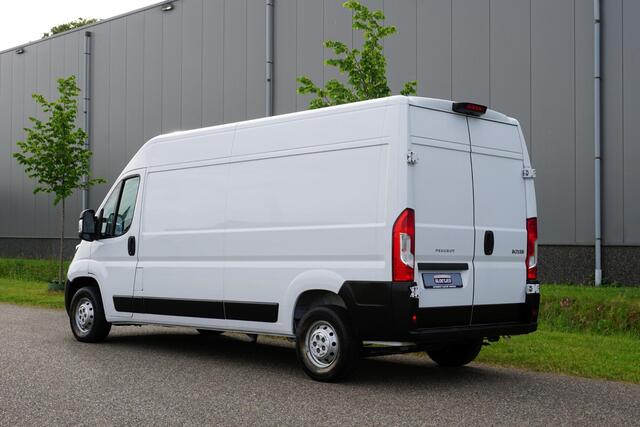 Peugeot BOXER 2.2 BlueHDi 140 L3H2 3.5t in Topstaat |Camera |Cruise |Carplay |Android auto |Airco |Betimmering |1e eigenaar |Lage KM-stand |EURO6D |BPM vrij voor ondernemers |Mooie camperbasis