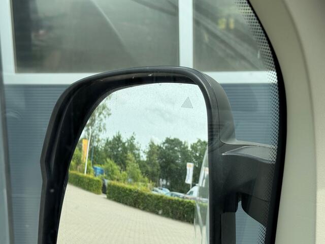 Peugeot BOXER 333 2.2 HDI L2H2 Premium - BLIS - Camera - Carplay