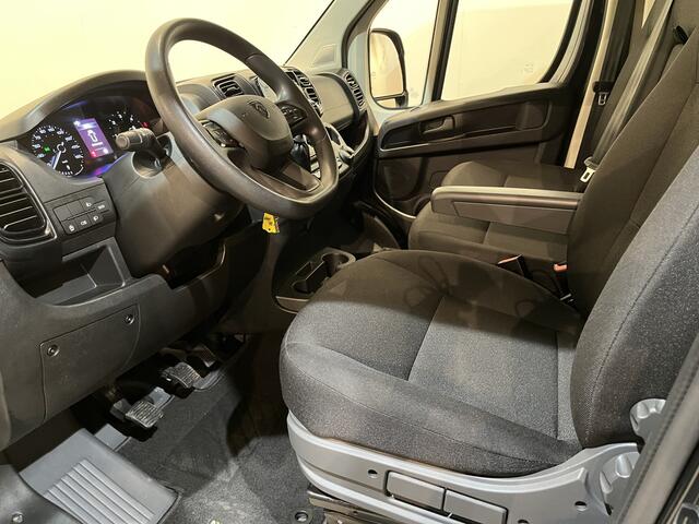 Peugeot BOXER 2.2 BlueHDi 140 PK L3H2 / Airco / Cruise Control / Camera / 3-Zits / 66.000 KM !!
