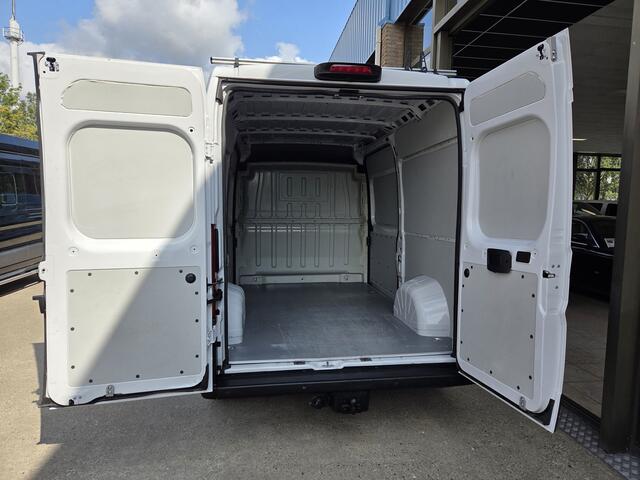 Peugeot BOXER / Opel Movano 103Kw/140Pk L2H2 Links & Rechts Schuifdeur Airco Cruisecontrol 2500Kg Trekhaak