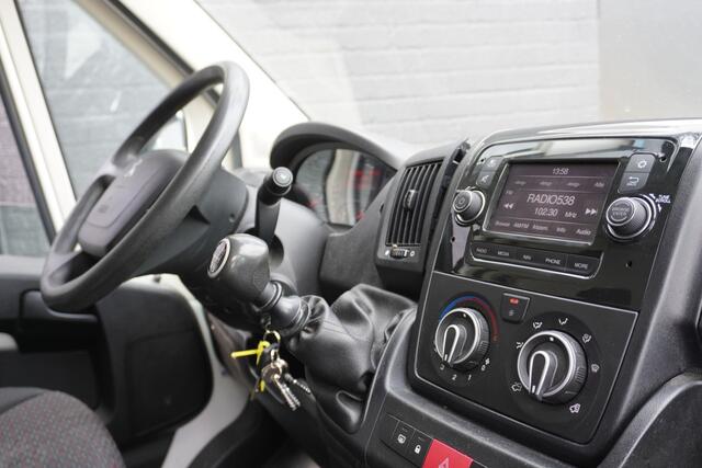Peugeot BOXER 2.2 BlueHDi 120PK L2H2 EURO 6 - Airco - Navi - Cruise - €12.900,- Excl.
