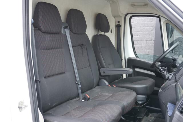 Peugeot BOXER 2.2 BlueHDi 120PK L2H2 EURO 6 - Airco - Navi - Cruise - €12.900,- Excl.