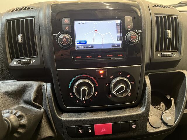Peugeot BOXER 335 2.2 BlueHDi 140 PK L3H2 Premium / Dhollandia Laadklep / Euro 6 / Airco / Camera / Cruise Control / Navigatie / 3-Zits / 40.000 KM !!