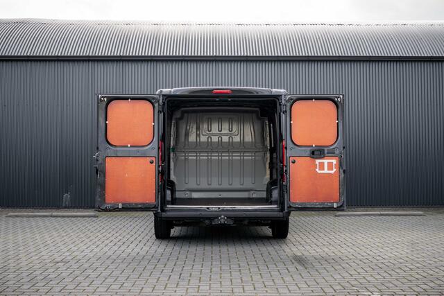Peugeot BOXER 2.2 BlueHDi 120 L1H1 | 120 PK | 3-Zits | Cruise | Airco | Trekhaak