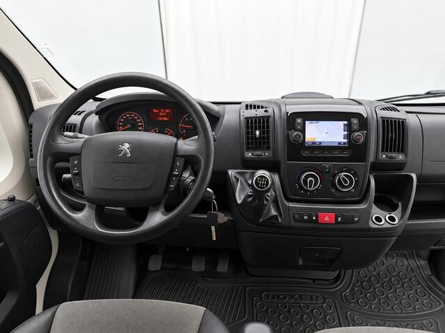 Peugeot BOXER 2.2 BlueHDi 165PK Premium L2H2 Trekhaak Navigatie Camera Airco Bluetooth Cruise Control Bumperopstap Achter Dakladder Parkeersensoren Lane Warning Departure