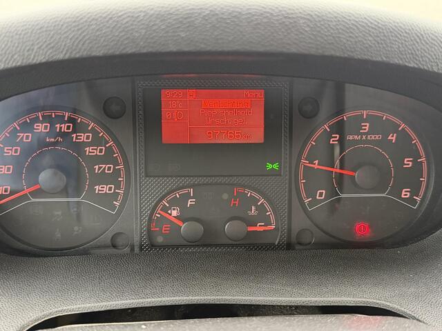 Peugeot BOXER 330 2.2 BlueHDi 120 L1H1 Premium