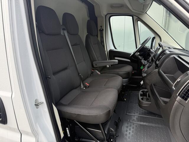 Peugeot BOXER 2.2 BlueHDi 120 PK / L2H2 / 23.081 KM! / 1e EIG. / ECC / CRUISE / DAB+ / CARPLAY / 3-ZITS – foto 6
