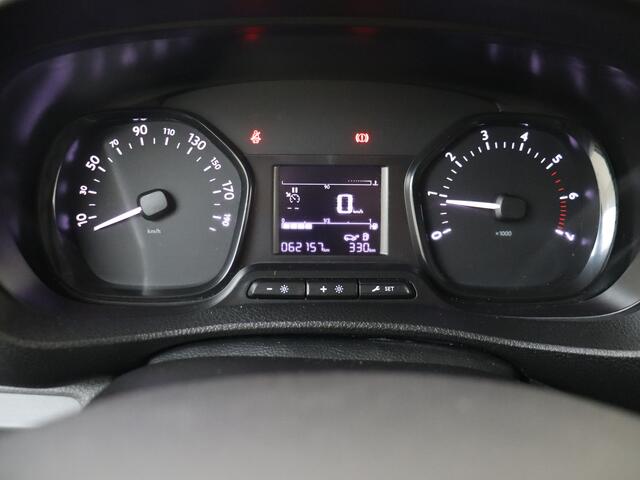 Peugeot EXPERT 226S 1.6 BlueHDI 95 L2 Premium | Parkeerhulp | Cruise control | Lage Km stand |