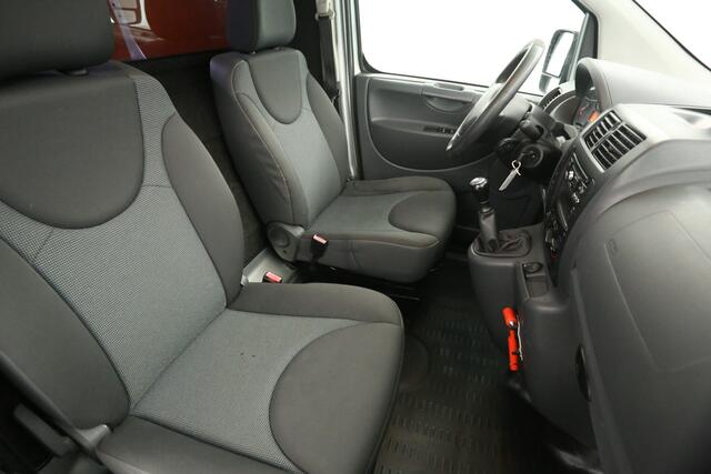 Peugeot EXPERT 227 1.6 HDI L1H1 Airco Cruise Navigatie PDC Elektrpakket Schuifdeur Trekhaak
