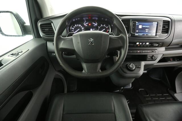 Peugeot EXPERT 2.0 BlueHDI L3H1 177PK Automaat Airco Cruise 360Camera LED Carplay Trekhaak 3 Persoons PDC 17''LMV