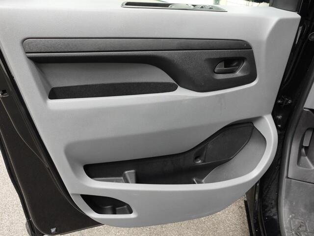 Peugeot EXPERT 100pk L2H1 Premium Apple Carplay / Android Auto Cruise control Airco DAB+ 3zits Lichtmetalen velgen