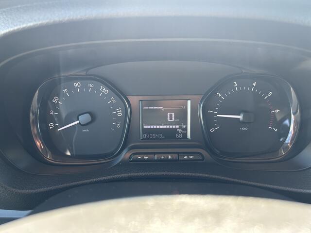 Peugeot EXPERT 1.5 BlueHDI 102 PK / 40.943 KM ! / L2H1 / AIRCO / CRUISE / BLUETOOTH / TREKHAAK