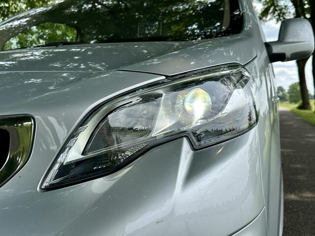 Peugeot EXPERT 227S 2.0 BlueHDI 180 Premium Pack | Marge | Automaat | Apple carplay | Leder | Adaptieve cruise control