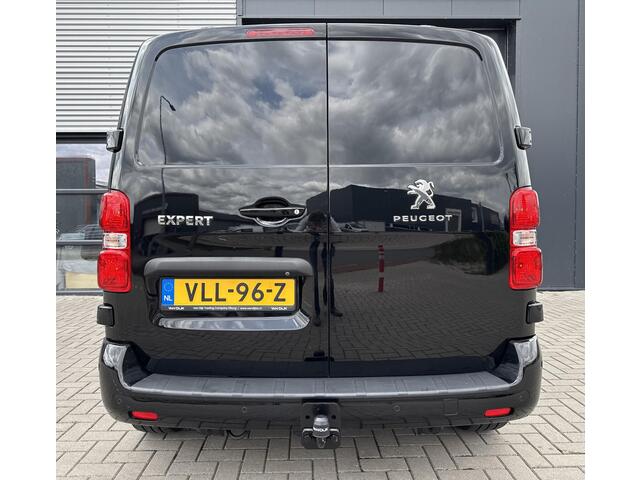 Peugeot EXPERT 2.0 BlueHDI 180 Standard Asphalt ?Automaat ?Bi-Xenon ?Head-Up ?Navigatie ?Camera ?Half Leder ?BLIS ?LED ?Apple Carplay & Android Auto ?Parkeersensoren ?Lichtmetaal ?Trekhaak