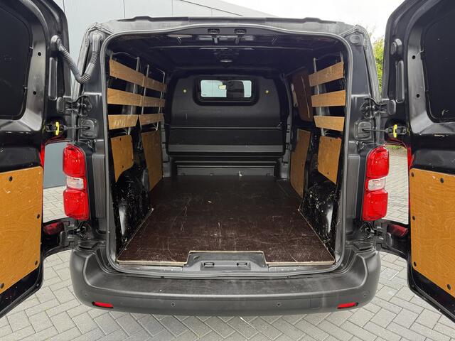 Peugeot EXPERT 1.6 HDI 100 PK / L2H1 / AIRCO / CRUISE / NAVI / CARPLAY / PDC / 3-ZITS