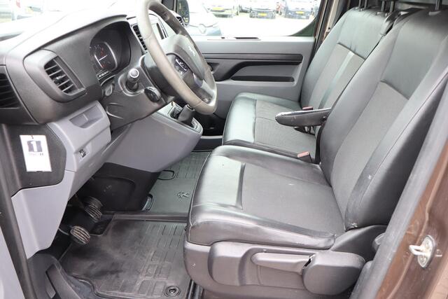 Peugeot EXPERT 231S 2.0 BlueHDI 120 Premium Pack Navigatie, Apple Carplay, Bijrijdersbank, Trekhaak, Airco, Cruise control