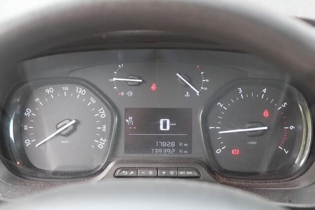 Peugeot EXPERT 1.6 BlueHDi 95pk Pro | 3-Zits | Airco | Cruise | PDC | Trekhaak
