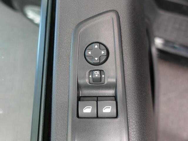 Peugeot EXPERT 1.5 BlueHDI 120PK L2H1 Airco Navi Trekhaak Carplay Cruise Control